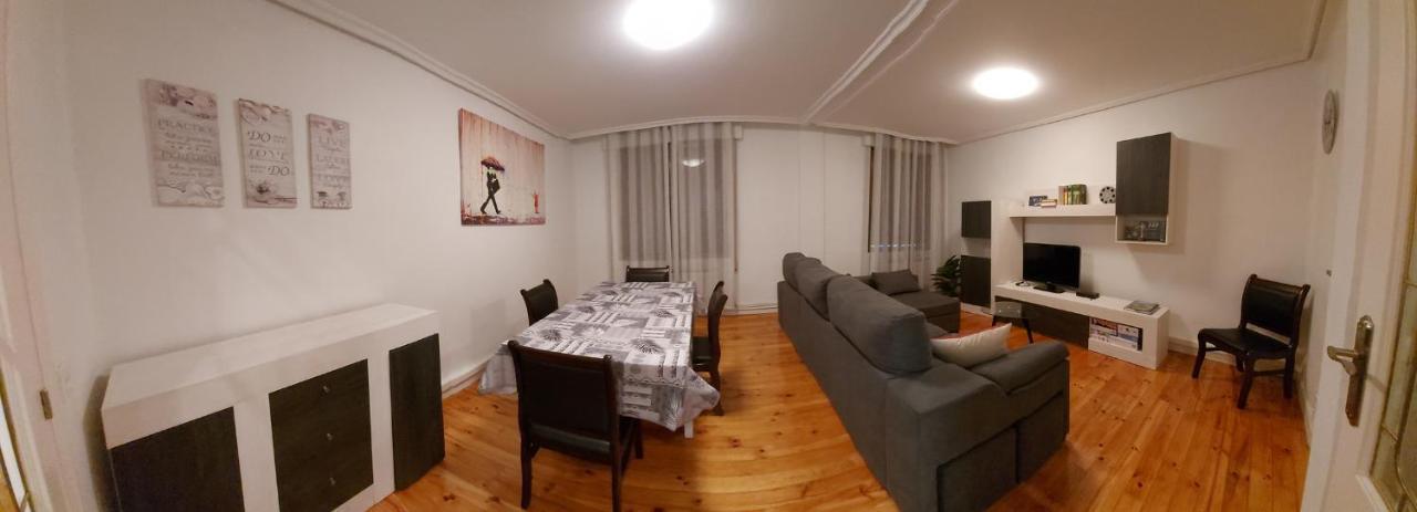 Apartamento Saioa Pamplona Exterior foto